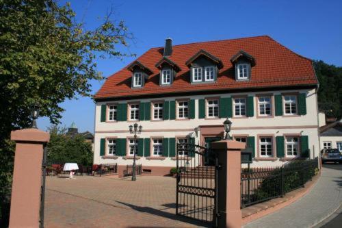 Hotel Restaurant Olmuhle Landstuhl Exterior photo